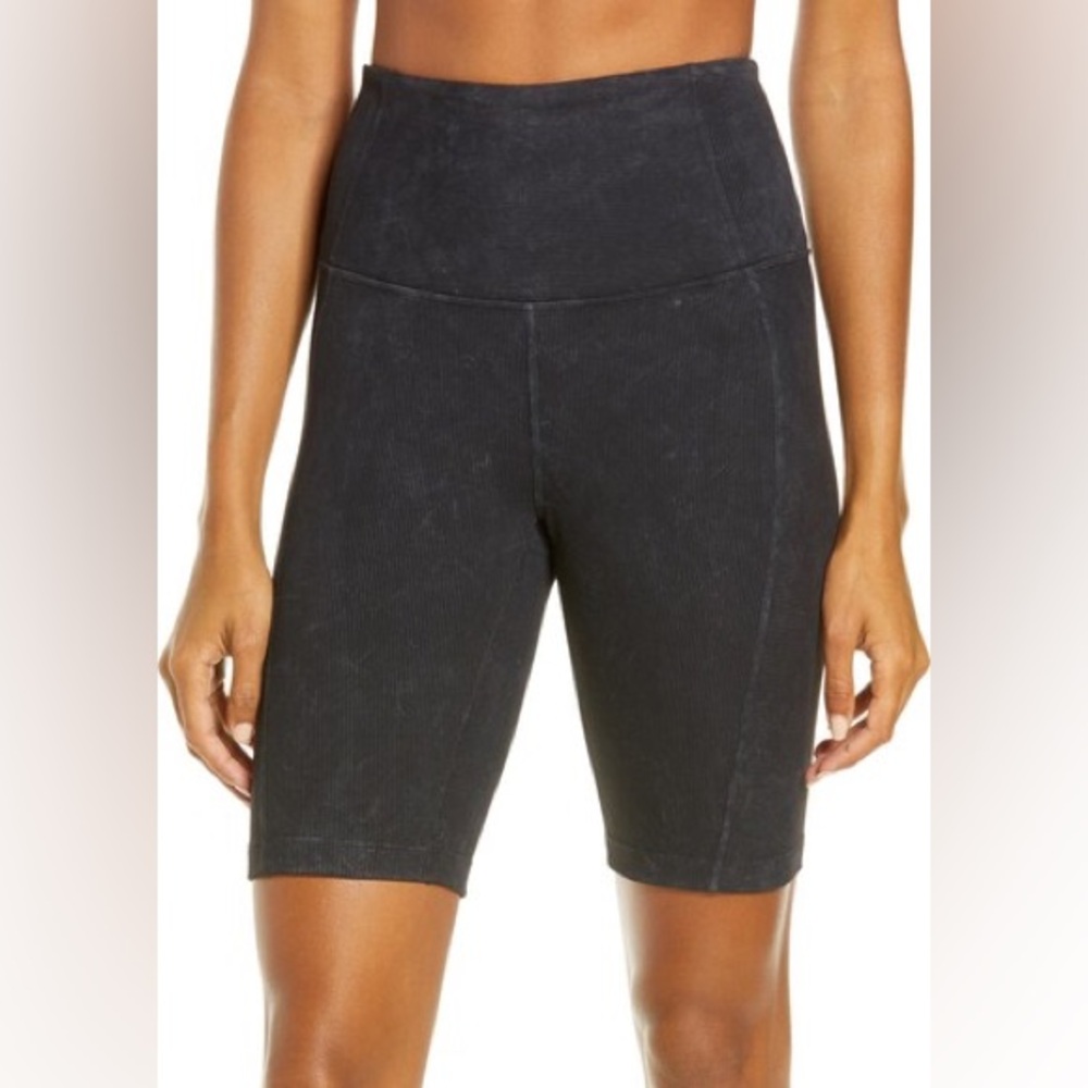 Zella Snow Wash Rib Bike Shorts
